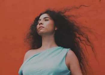 Silvana Estrada anuncia tres fechas en el Teatro Metropolitan: La intimidad regresa a CDMX